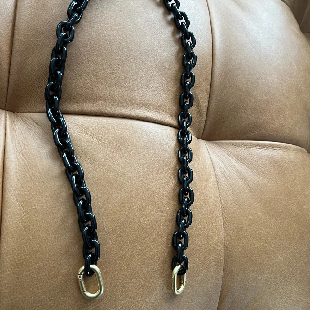 Clare V Shoulder Strap in Black Mini Resin - Picture 3 of 5